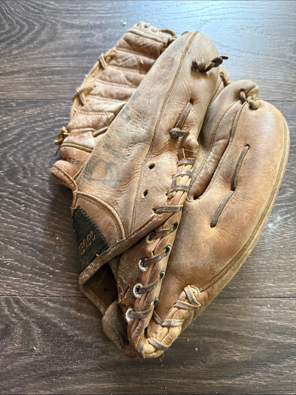 Vintage Brown Leather Baseball Glove left handed glove for right handed throwing